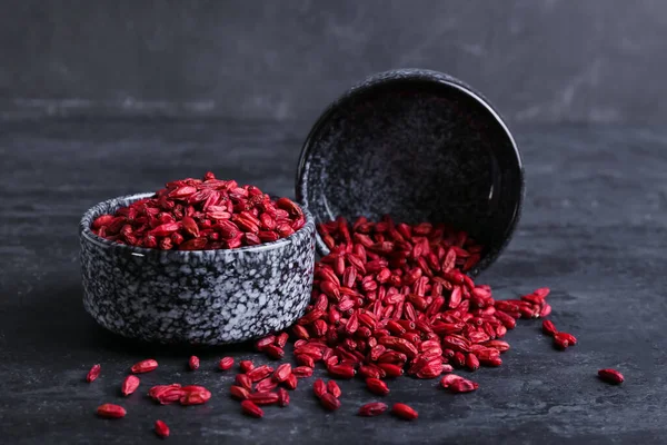 Bowl Dried Barberries Dark Background — Stock Photo, Image