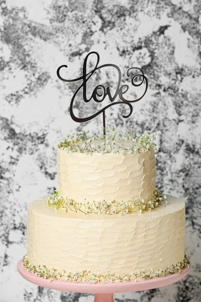 Beautiful Wedding Cake Word Love Grunge Background — Stock Photo, Image