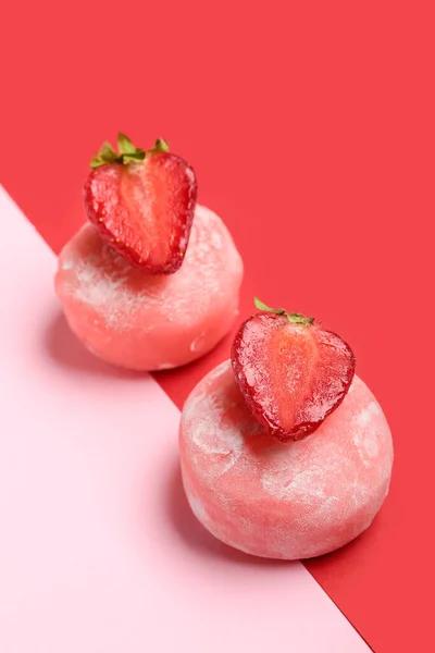Delicious Mochi Strawberry Chopsticks Color Background — Stock Photo, Image
