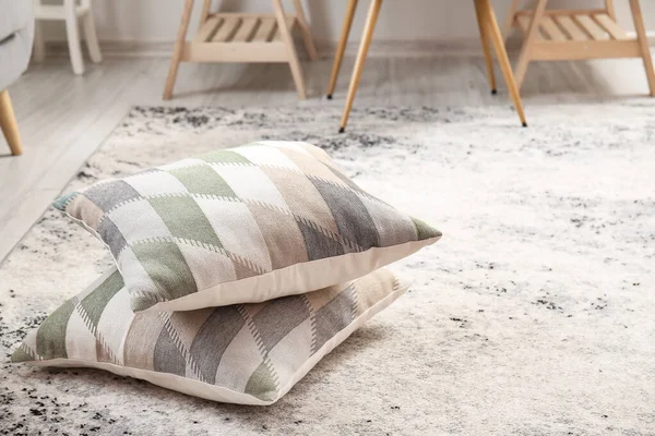 Pillows Soft Carpet Stylish Room Interior — Stock Photo, Image