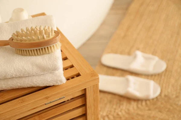 Massage Brush Clean Towels Chest Drawers Bathroom Closeup — Stock Photo, Image