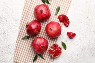 Hafif arkaplanda nefis nar.