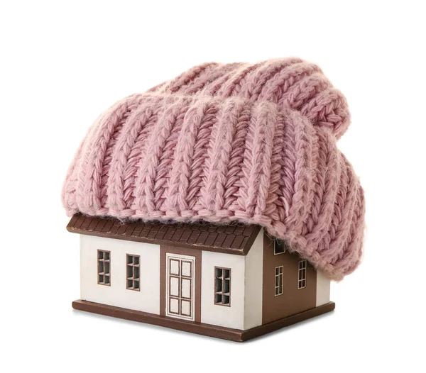 Модель Дома Розовой Шляпе Белом Фоне Концепция Нагрева — стоковое фото