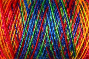 arka plan olarak renkli dikiş ipliği