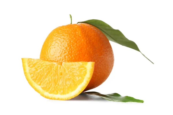 Frische Saftige Orangen Isoliert Auf Weißem Hintergrund — Stockfoto
