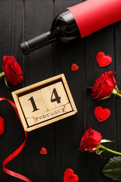 Calendrier Avec Date Saint Valentin Bouteille Vin Roses Rouges Sur — Photo