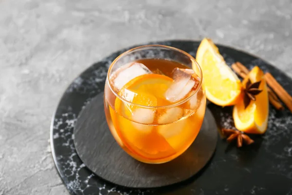 Glass Delicious Old Fashioned Cocktail Grey Background — Stock Photo, Image