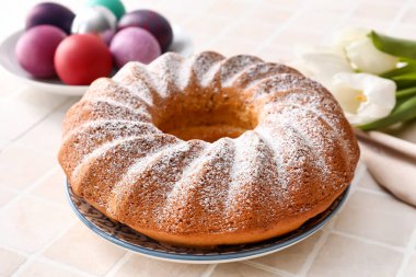 Fayanslı Paskalya pastası tabağı