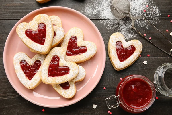 Placa Con Sabrosas Galletas Mermelada Para Celebración Del Día San — Foto de Stock