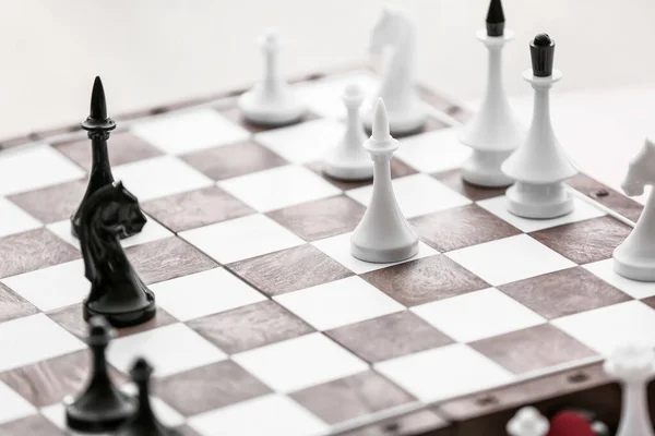 Chess Pieces Game Board Room Closeup — Stock Photo, Image