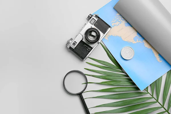 Set Travel Items Palm Leaf White Background — Stock Photo, Image