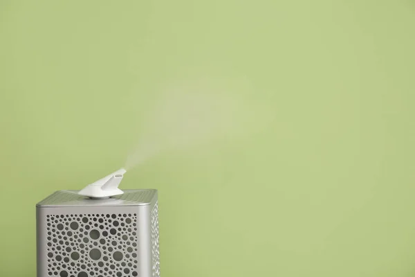 Humidificador Moderno Cerca Pared Color — Foto de Stock