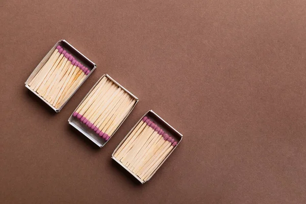 Opened Boxes Matches Color Background — Stock Photo, Image