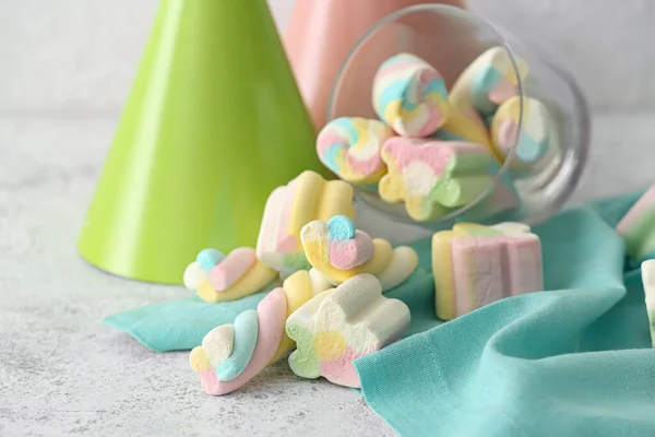 Glass Sweet Marshmallows Light Background Closeup — Stock Photo, Image