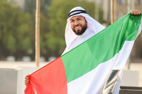Muslimsk Man Med Förenade Arabemiratens Flagga Utomhus — Stockfoto