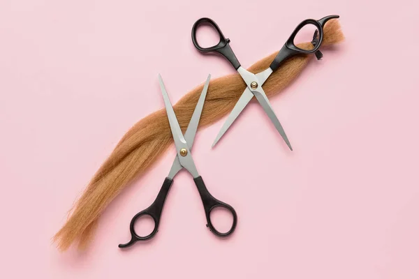 Red Hair Strand Donation Scissors Pink Background — Stock Photo, Image