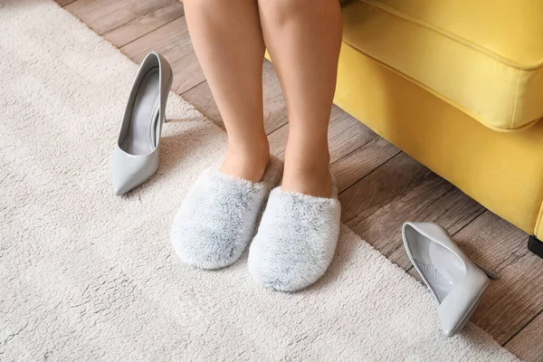 Young Woman Home Changing High Heels Soft Slippers — Stock Photo, Image