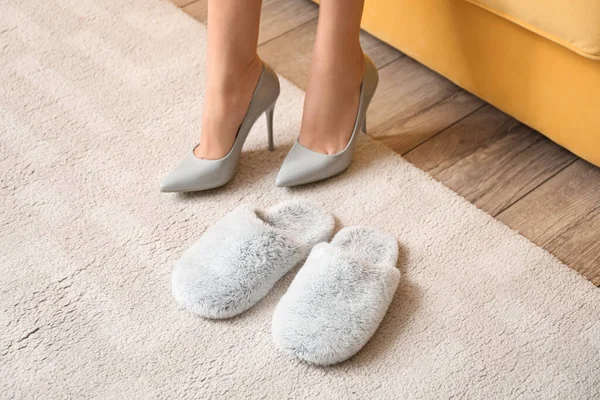 Young Woman High Heels Soft Slippers Home — Stock Photo, Image
