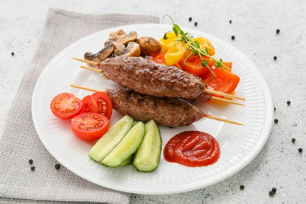 Plate Skewers Tasty Lula Kebab Vegetables Light Background — Stock Photo, Image