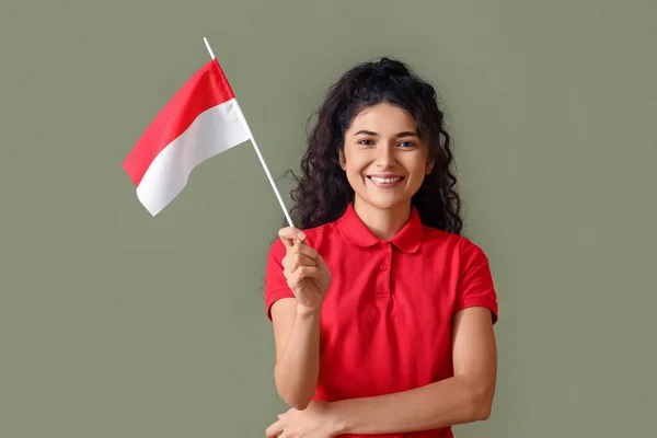 Smiling Asian Woman Holding Flag Indonesia Color Background — Stock Photo, Image