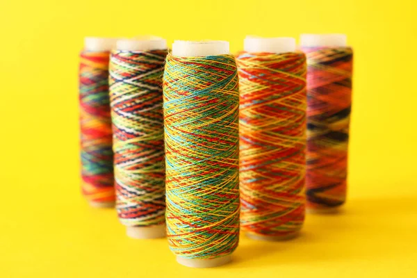 Rainbow Sewing Thread Spools Color Background — Stock Photo, Image