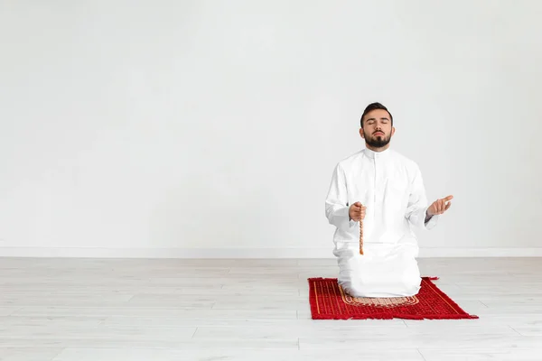 Praying Young Muslim Man Home — Stock Photo, Image