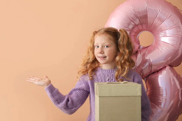 Little Redhead Girl Gift Box Balloon Beige Background International Women — Stock Photo, Image