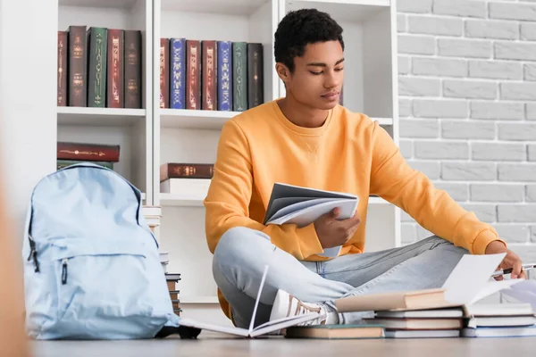 Male African American Student Studying Library — Stock Photo, Image