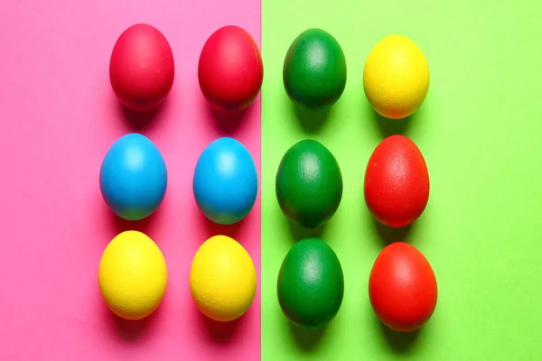 Renkli Arka Planda Çok Renkli Paskalya Yumurtaları — Stok fotoğraf