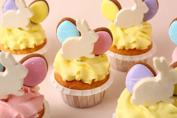 Leckere Ostern Cupcakes Auf Rosa Hintergrund Nahaufnahme — Stockfoto