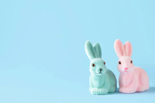 Cute Easter Bunnies Blue Background — Stock Photo, Image