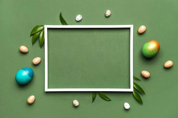 Easter Composition Blank Photo Frame Eggs Green Background — Stock Photo, Image