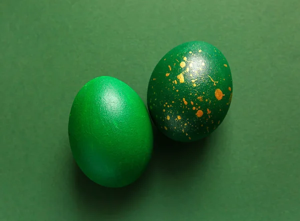 Stylish Easter Eggs Green Background — Stock Photo, Image
