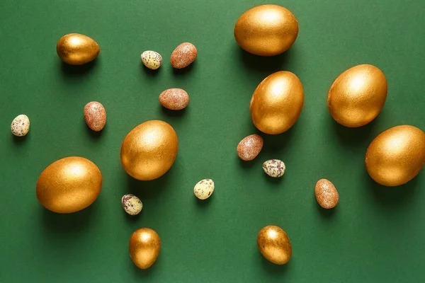 Stylish Easter Eggs Green Background — Stock Photo, Image