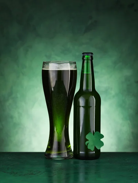 Bottle Glass Beer Patrick Day Celebration Green Background — Stock Photo, Image