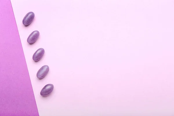 Jelly Beans Purple Background — Stock Photo, Image
