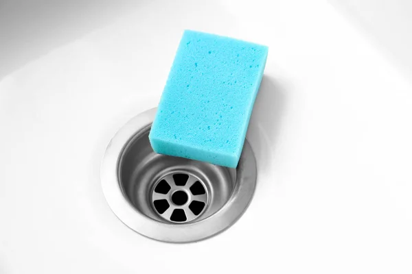 Blue Cleaning Sponge Ceramic Sink Closeup — Stock Photo, Image