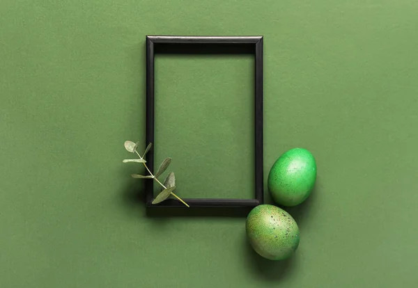 Beautiful Composition Frame Easter Eggs Eucalyptus Branch Green Background — Stock Photo, Image