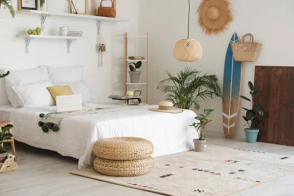 Intérieur Élégant Chambre Moderne Avec Plantes Intérieur — Photo