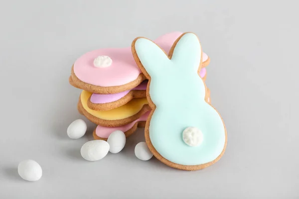 Tasty Easter Cookies Shape Bunny Candies Light Background — Stock Photo, Image