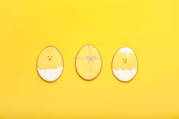Tasty Easter Cookies Yellow Background — Stock Photo, Image