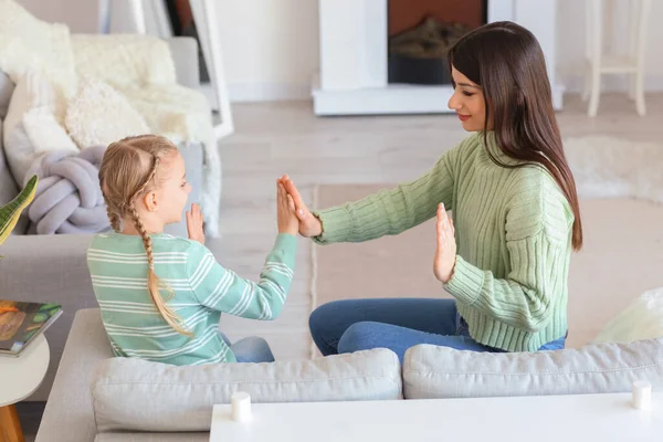 Happy Little Girl Her Mother Warm Sweaters Playing Patty Cake — Stock Photo, Image