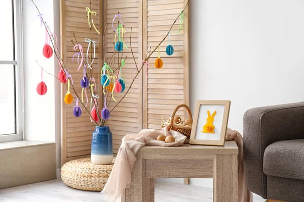 Basket Easter Eggs Photo Frame Table Room — Stock Photo, Image