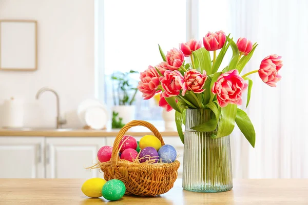 Basket Easter Eggs Vase Tulips Kitchen Counter Light Room — Stock Photo, Image