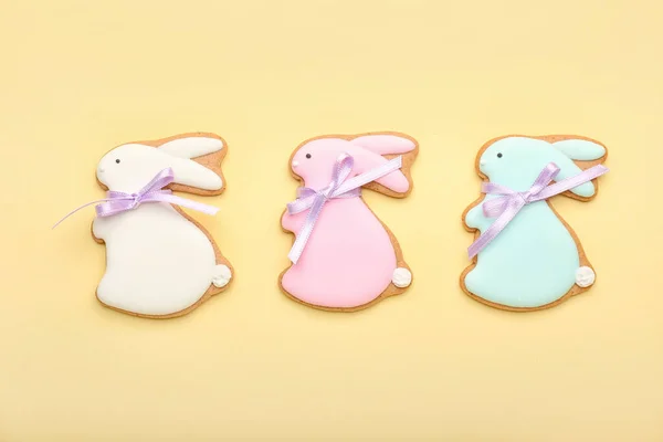 Délicieux Biscuits Pâques Forme Lapin Sur Fond Beige — Photo