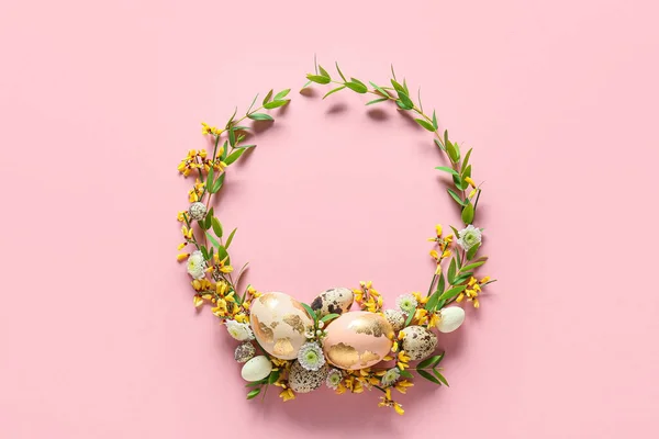 Beautiful Wreath Easter Eggs Flowers Pink Background — Stock Photo, Image