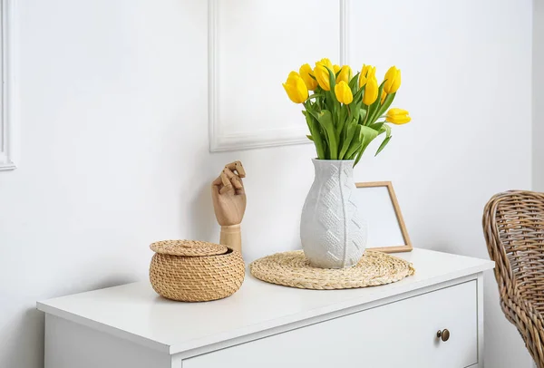 Wicker Basket Mannequin Hand Vase Tulips White Wall — Stock Photo, Image