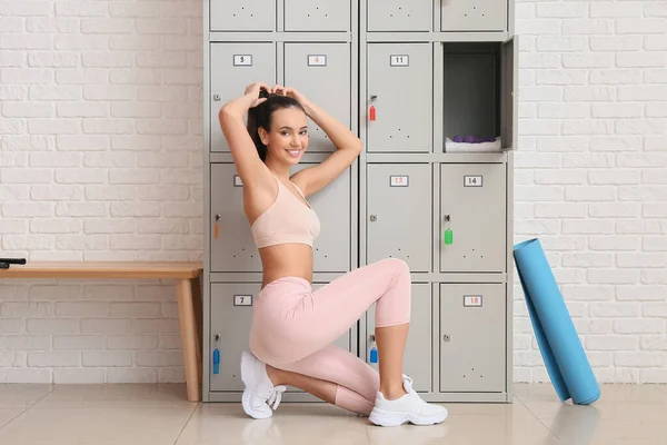Sporty Young Woman Locker Change Room — Stock Photo, Image