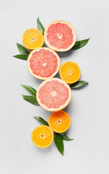 Fresh Orange Grapefruit Slices Light Background — Stock Photo, Image