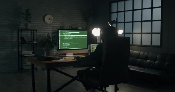 Hacker Using Computer Dark Room — Stock Video